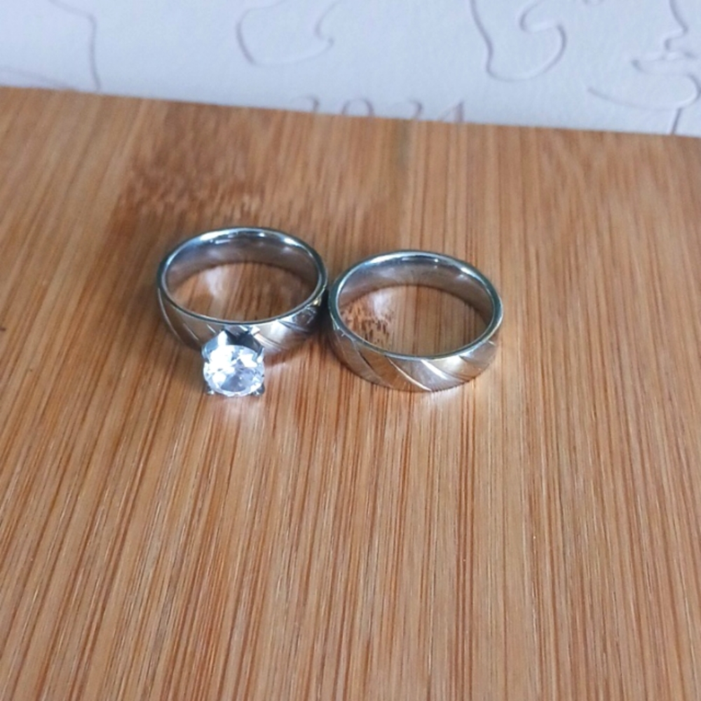 Wedding ring set